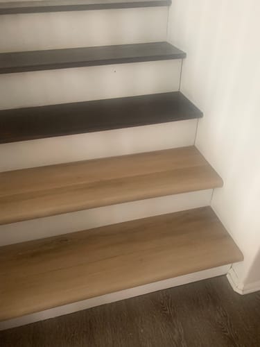 Customer photo review of Piedmont Bend Stair Tread
