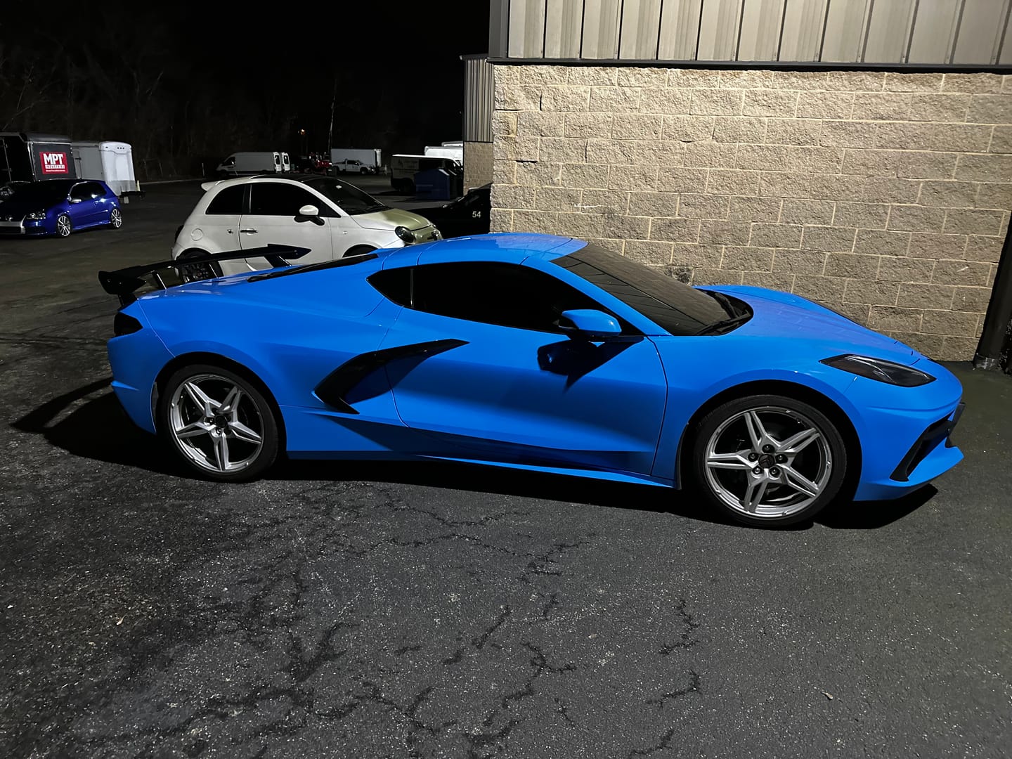 Customer photo review of Chevrolet Corvette C8 Rear Trunk Spoiler High Wing