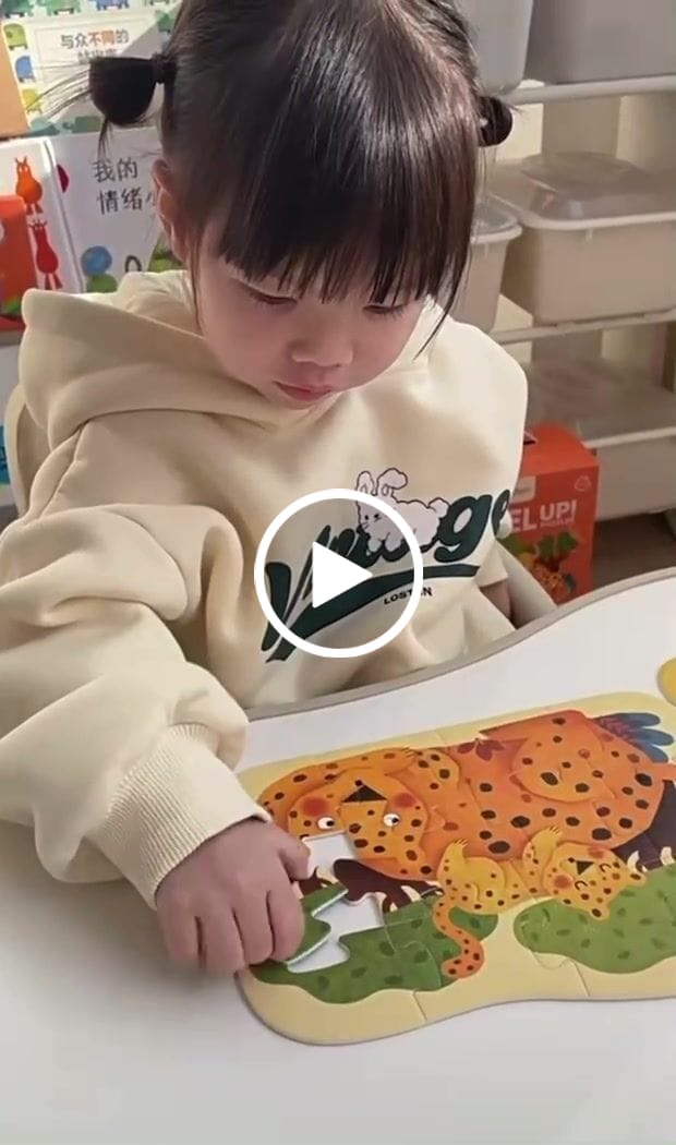 Customer video review of Level Up! Puzzles with Storage Bag Level 2- Kiss My Baby 3-in-1 Set