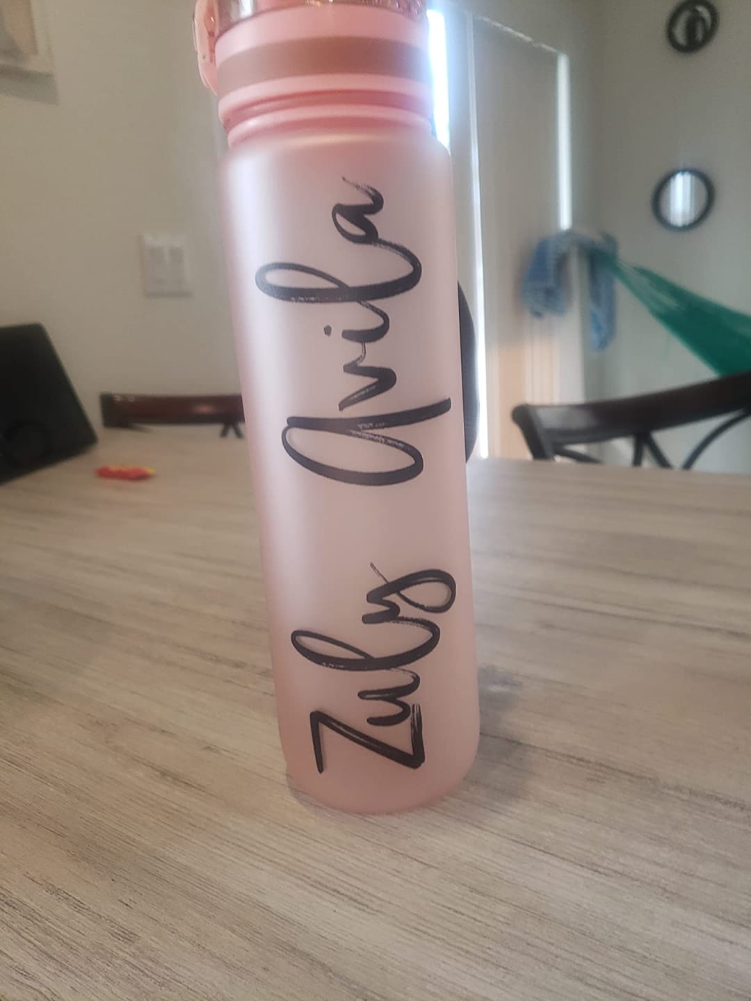 Customer photo review of Cuptify Personalized Rose Gold Frosted 32 oz Water Bottle