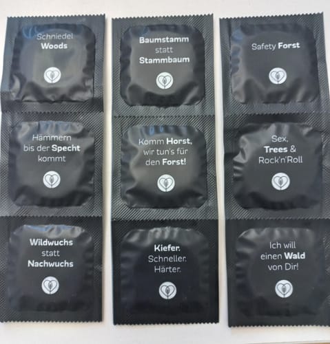 Customer photo review of Releaf | Baumpflanzende Kondome