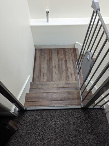 Customer photo review of Claremount Oak Stair Tread