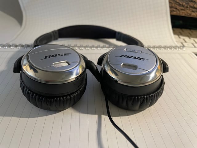 Customer photo review of Replacement Ear Pads For Bose QC3 - Black