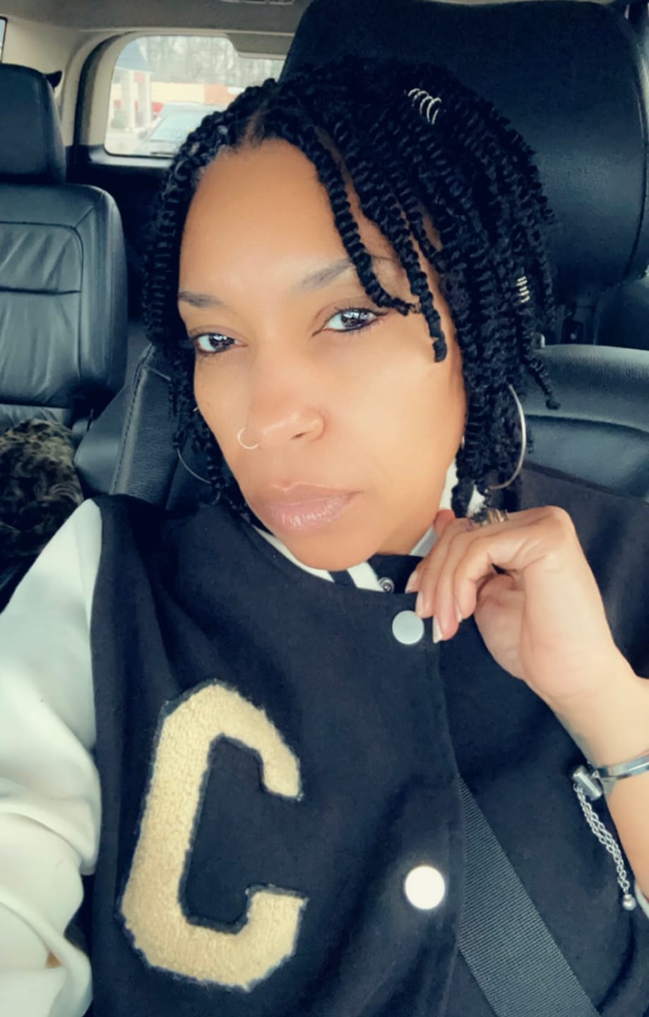 Customer photo review of Human Hair Springy Afro Twist Hair Extensions 12-16 inches