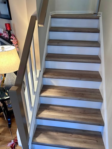 Customer photo review of Mecklenberg Pine Stair Tread