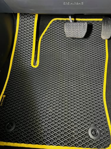 Marcin S. review of Dywaniki samochodowe na zamówienie - Przód i tył image 1 out of 1