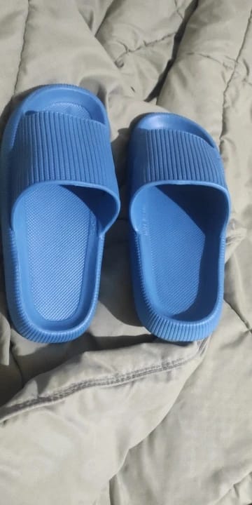 Customer photo review of The Snuggi Sandals