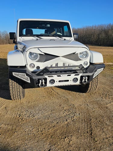 Customer photo review of Hawke Grille - White for 07-18 Jeep Wrangler JK