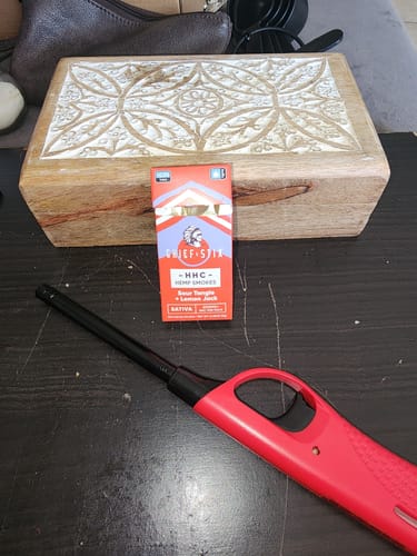 Customer photo review of Chief Stix HHC Hemp Smokes Sativa Sour Tangie + Lemon Jack