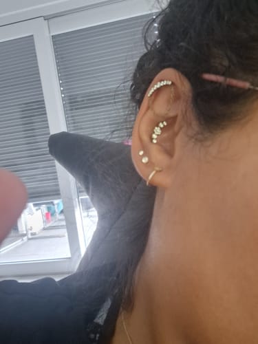 Customer photo review of Le piercing Tania