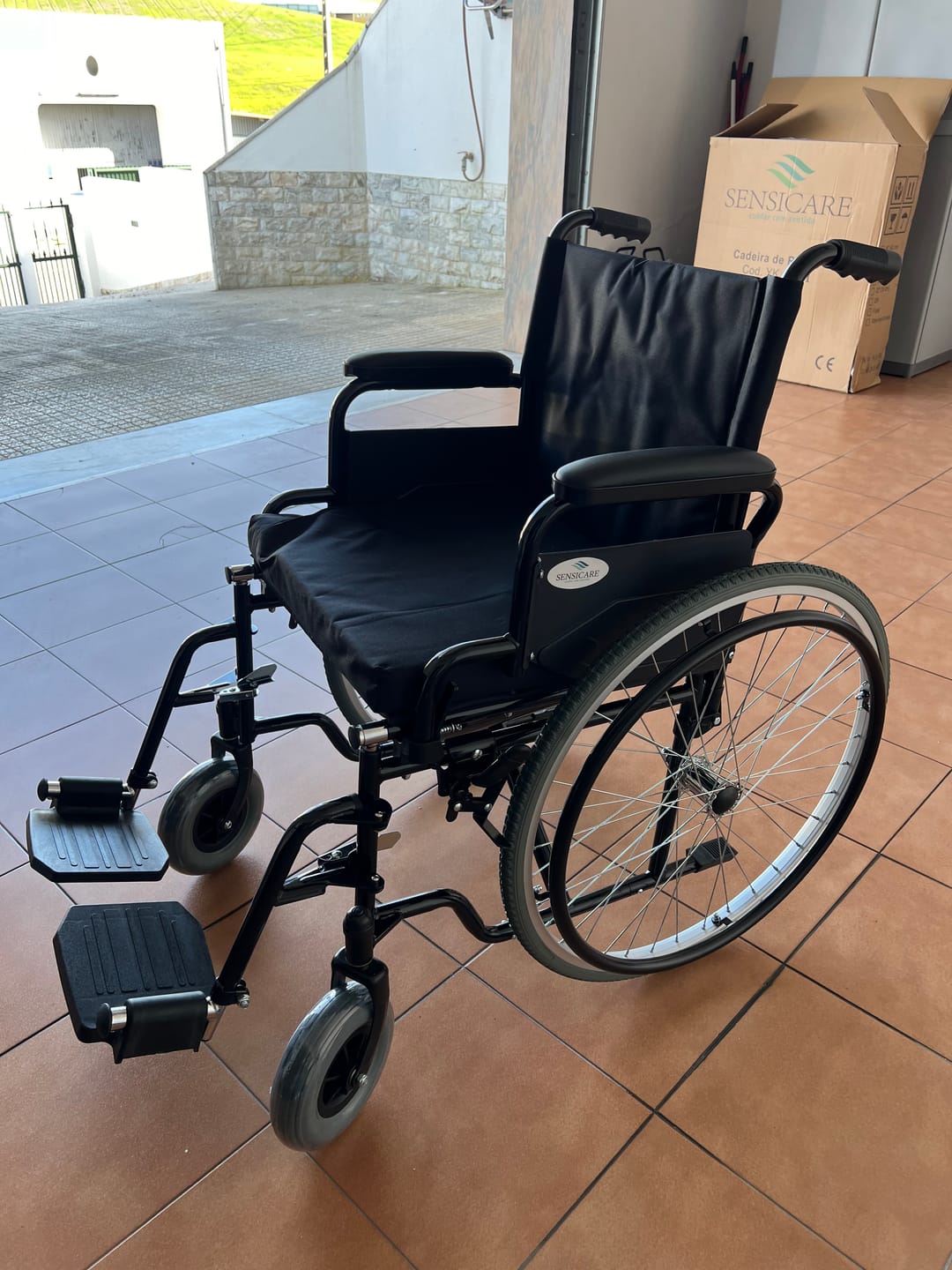 Customer photo review of Cadeira de Rodas Manual YK9031SKR