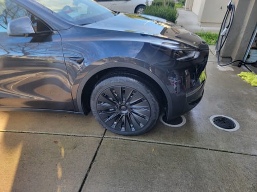 Customer photo review of TESPLUS 19'' Turbine Style Wheel Cover for Model Y