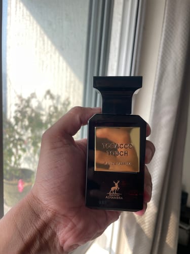 Customer photo review of Maison Alhambra Tobacco Touch Eau De Parfum For Unisex