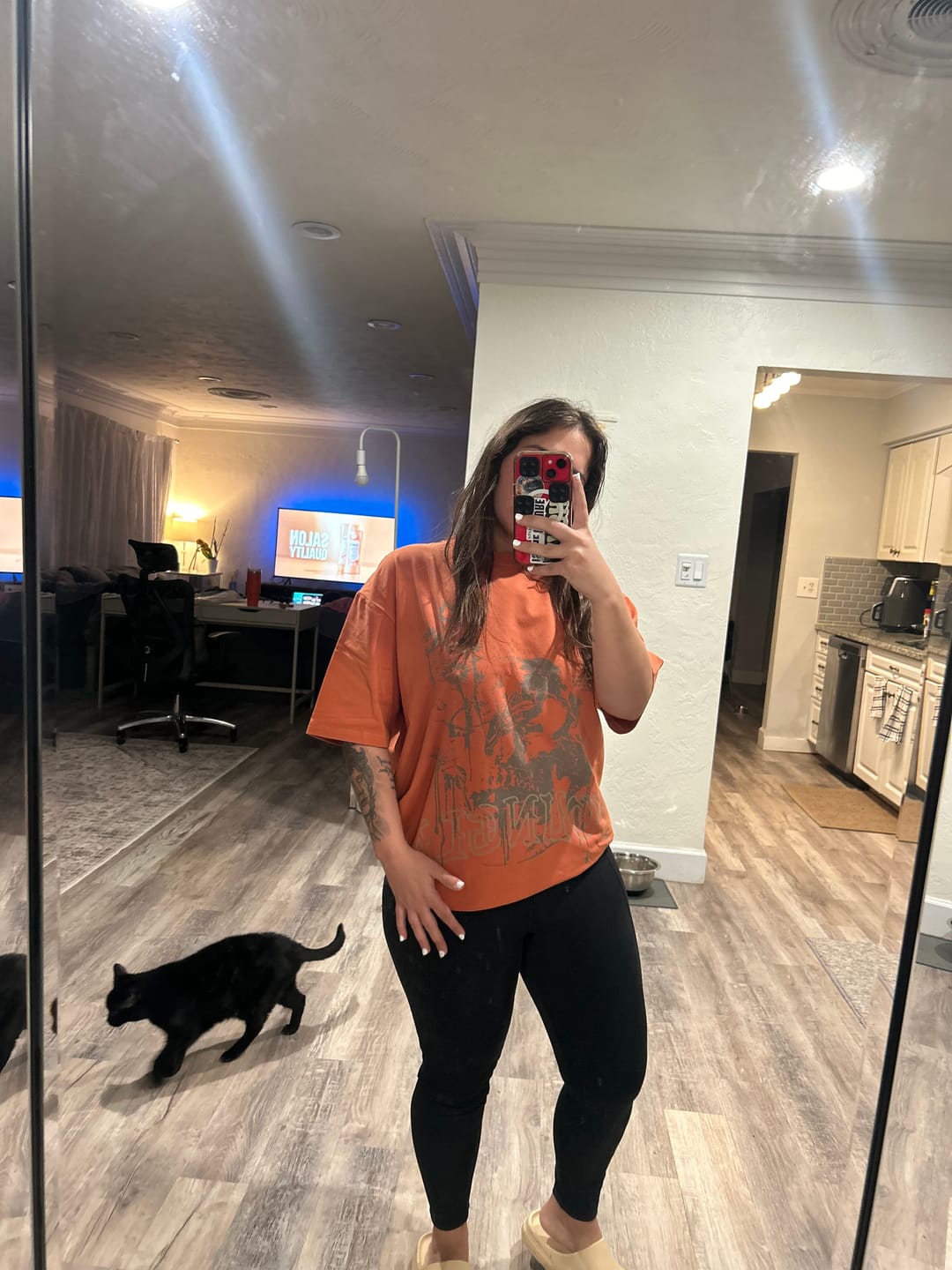 Customer photo review of W427 Phantom Oversized Tees