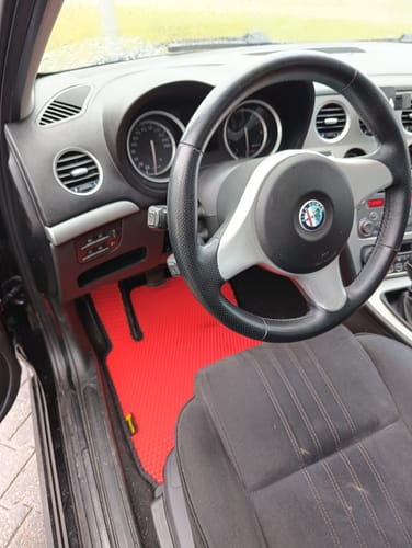 Customer photo review of Dywaniki samochodowe na zamówienie - Przód