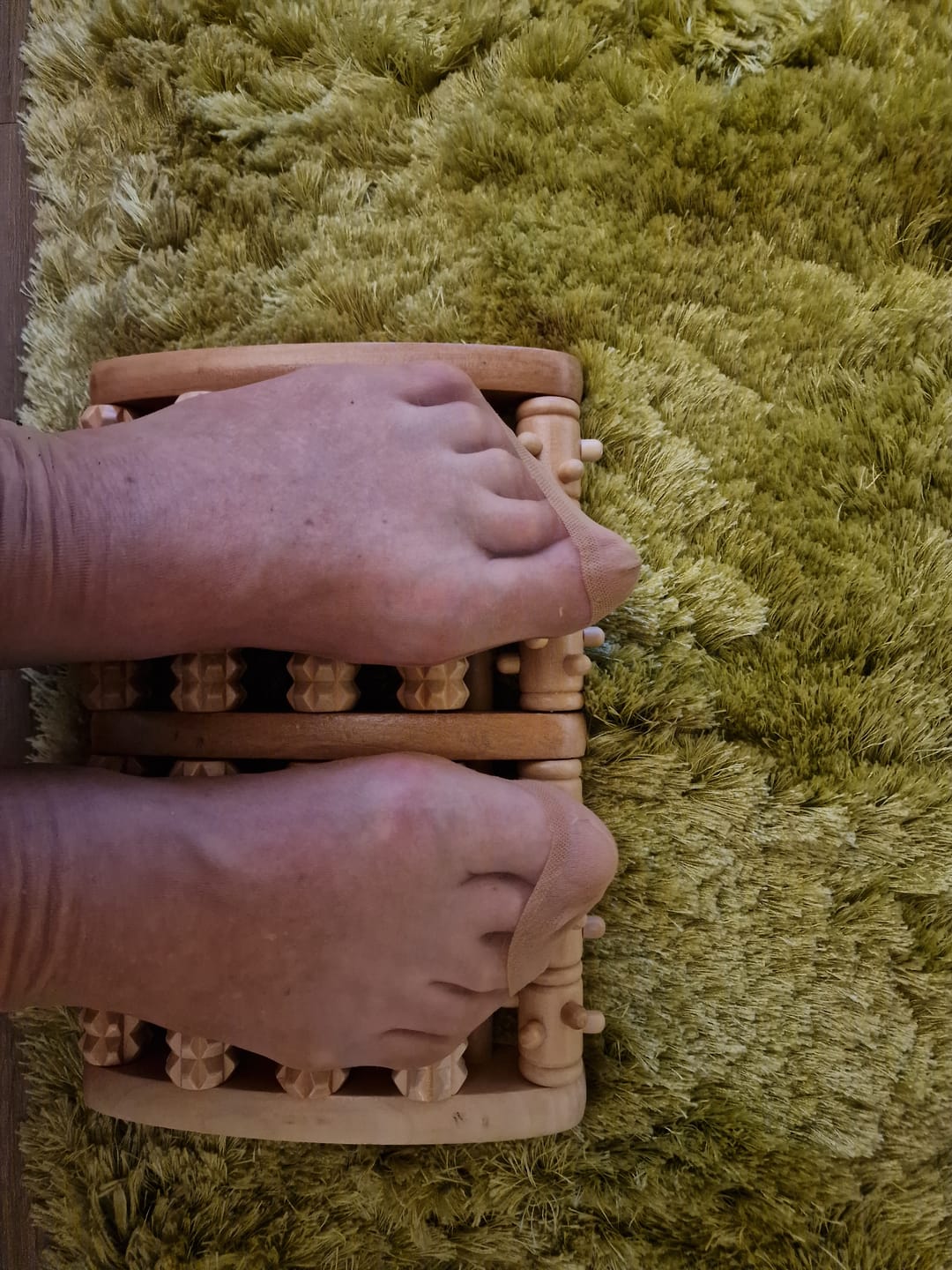 Customer photo review of Ergonomischer Fußmassageroller