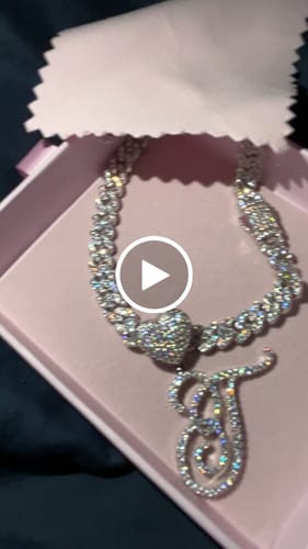 Customer video review of Kute Heart Initial