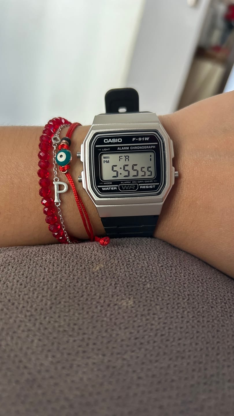 Customer photo review of Reloj Casio Vintage F-91WM-7ADF Plateado/Negro