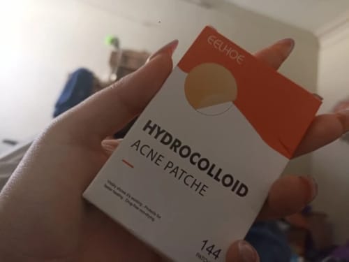 Customer photo review of Patchs anti boutons et acné