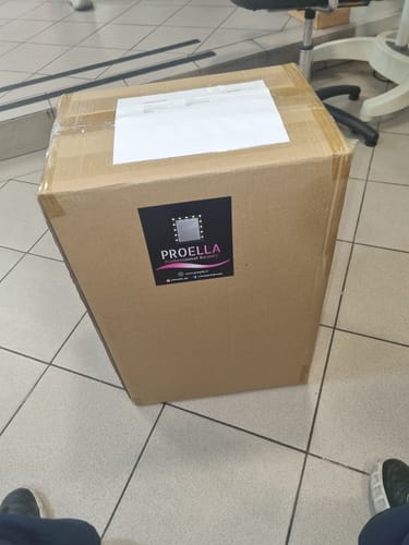 Customer photo review of Lámpara led de 2 brazos, iluminación flexible y portátil con trípode para profesionales de la belleza