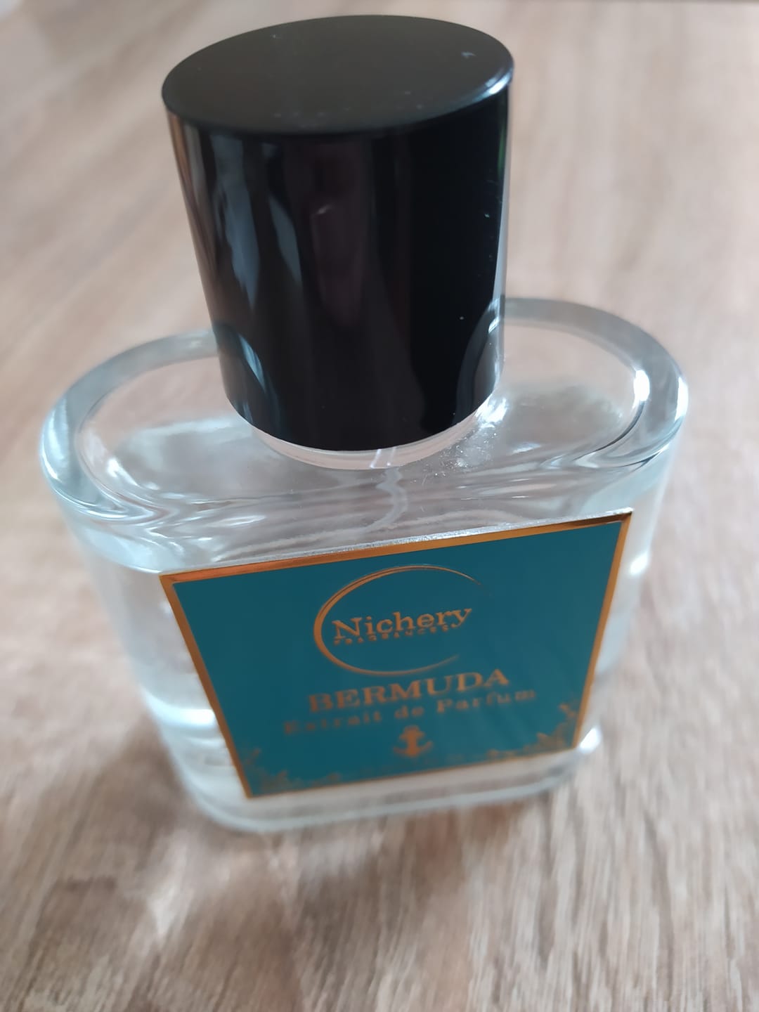 Customer photo review of Nichery Bermuda Extrait de Parfum - Unisex 50ml