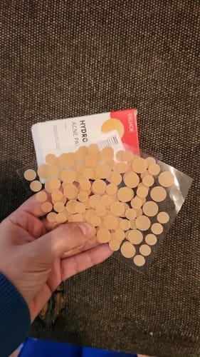 Customer photo review of Patchs anti boutons et acné