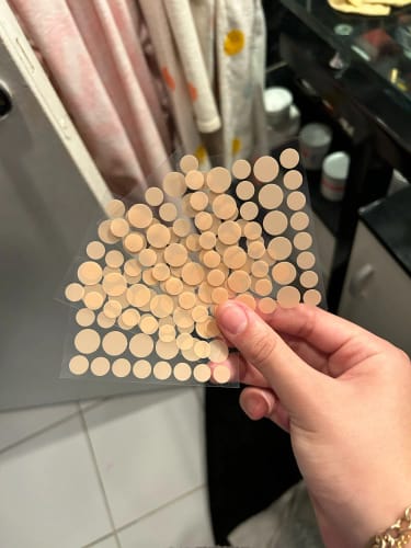 Customer photo review of Patchs anti boutons et acné
