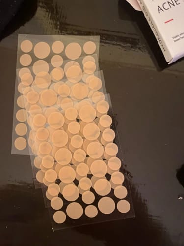 Customer photo review of Patchs anti boutons et acné