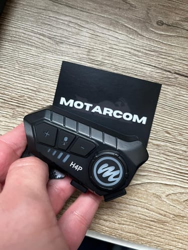 Customer photo review of Motarcom - L'intercom moto haut de gamme et abordable
