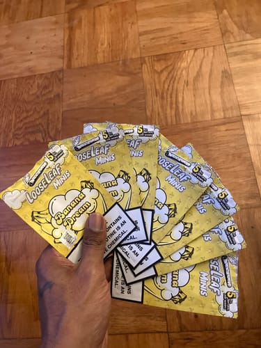 Customer photo review of Banana Dream LooseLeaf Minis (40 Count)