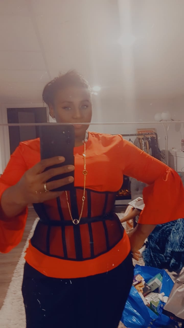 Customer photo review of Cape form