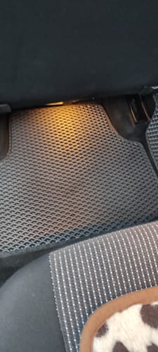 Customer photo review of Dywaniki samochodowe na zamówienie - Przód i tył