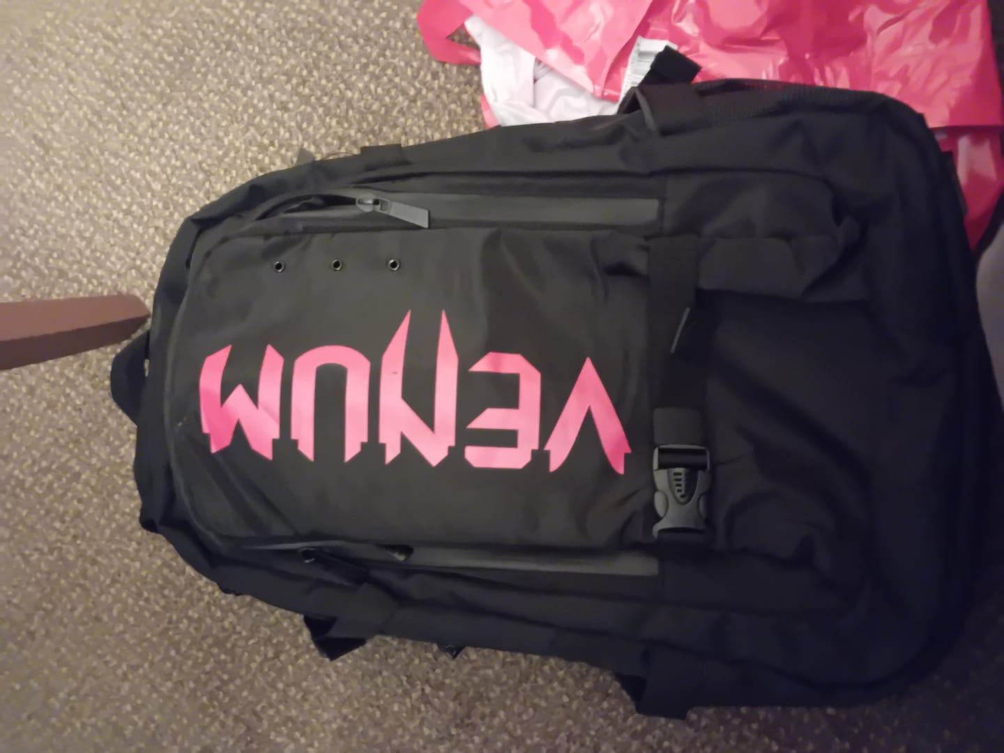 Customer photo review of Venum Rugtas Challenger Pro Evo - Zwart/Rood