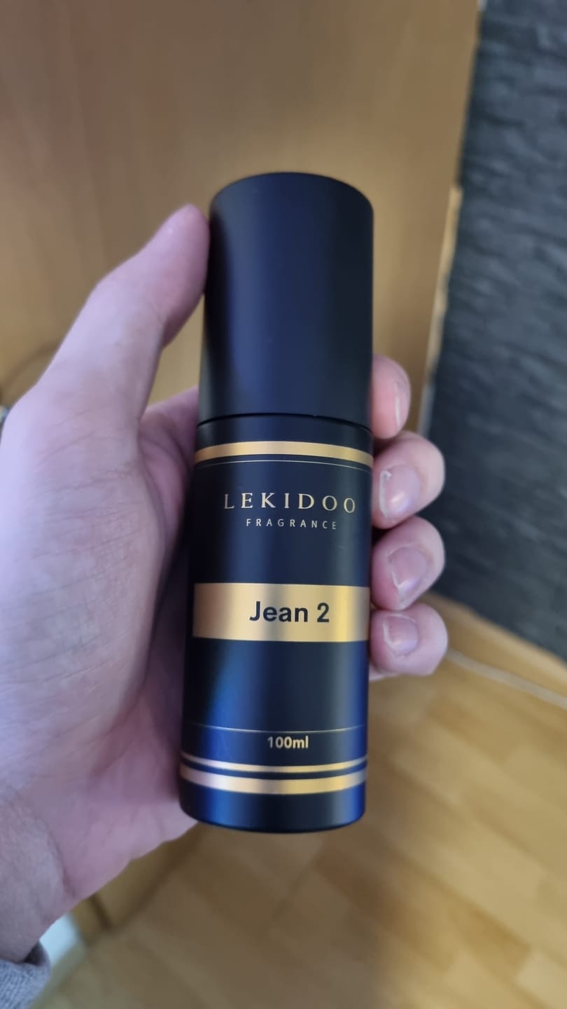 Customer photo review of Jean 2 Autoparfüm