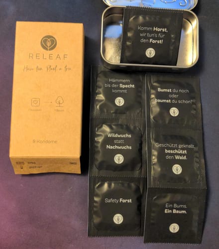 Customer photo review of Releaf | Baumpflanzende Kondome