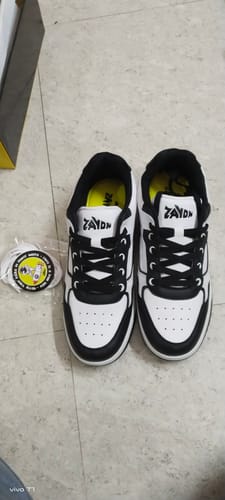 Customer photo review of AUSTIN black Men's casual sneaker