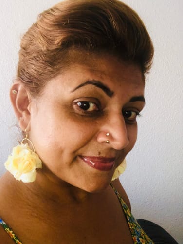 Customer photo review of Louise - petite pierre