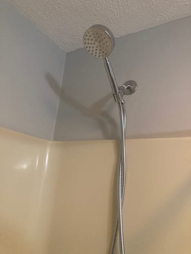 Customer photo review of 1-Spray Handheld Shower Head Set