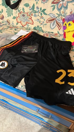 Customer photo review of PANTALONCINI ROMA 2023/24