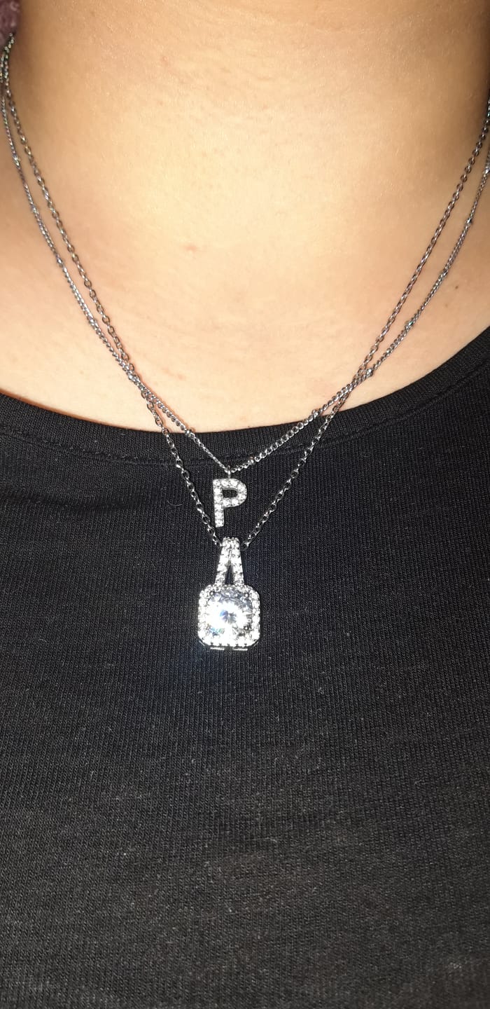 Customer photo review of Viviene Halskette | 18K vergoldet