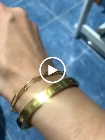 Customer video review of Pulsera Troya