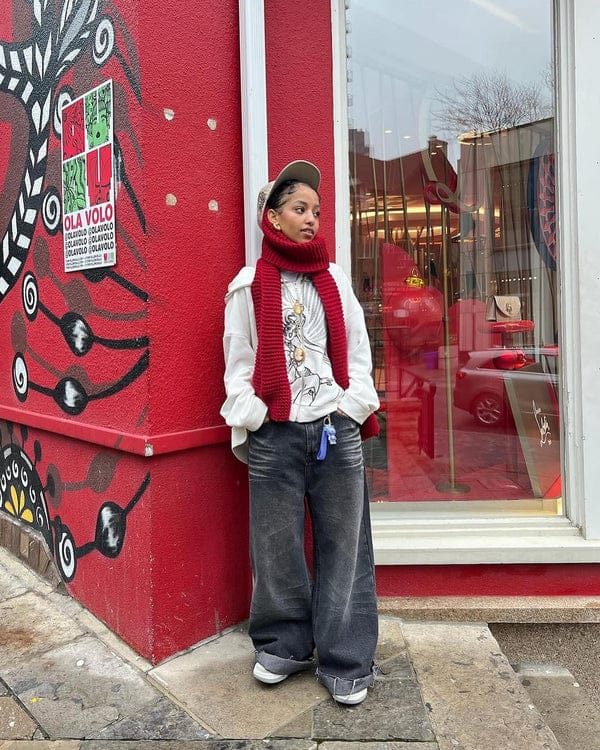 Customer photo review of Aelfric Eden Baggy  Folds Jeans