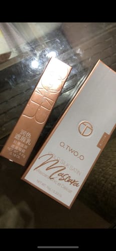Customer photo review of O.TWO.O GOLD SILK SATIN MASCARA