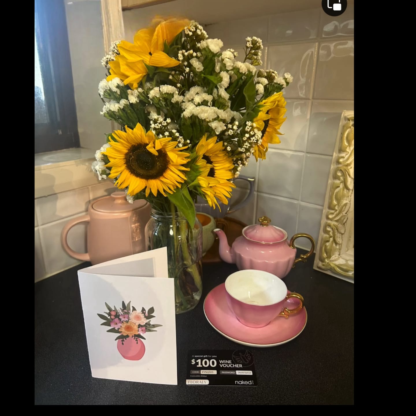 Customer photo review of The Frankie Posy
