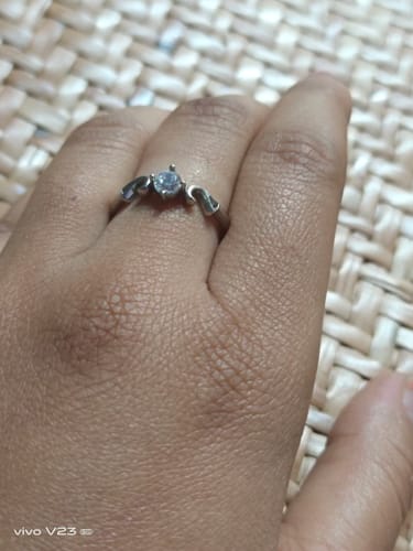 Customer photo review of Silver Zircon Beachy Waves Ring