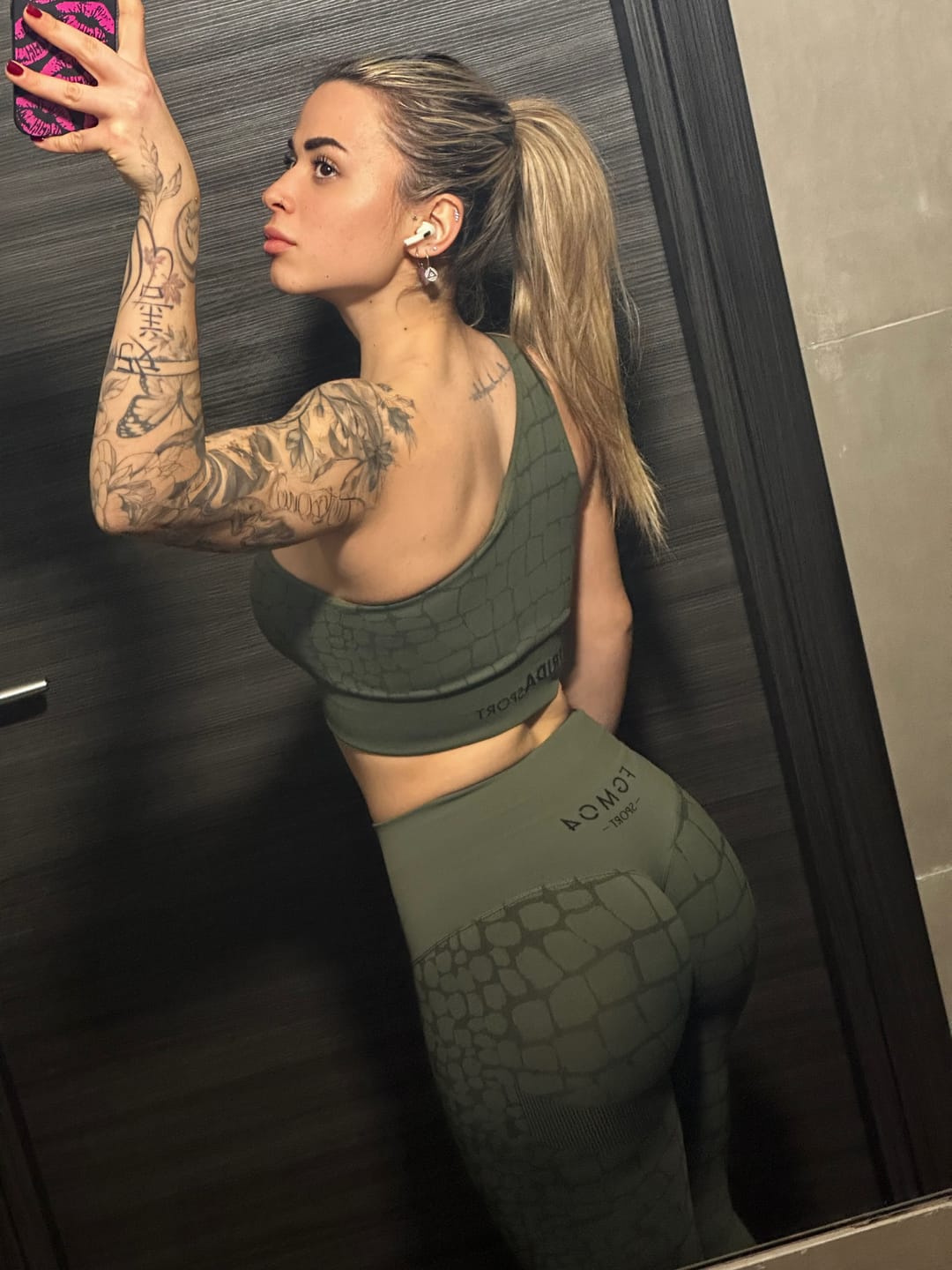 Customer photo review of Top Monospalla Cocco Verde