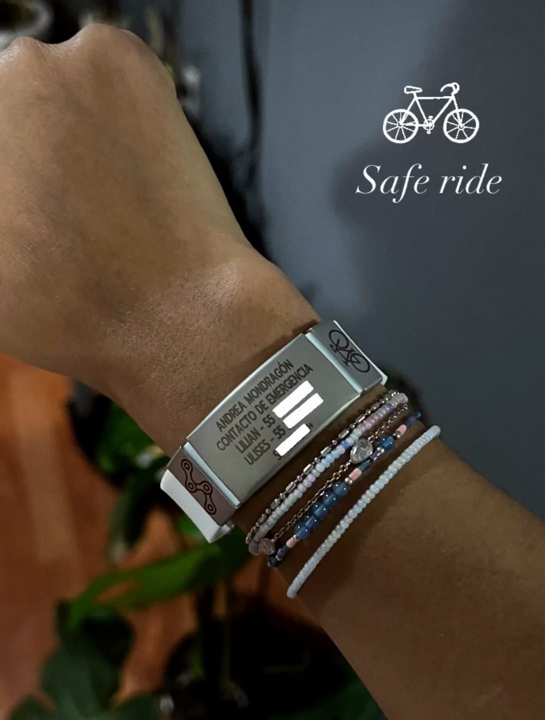 Customer photo review of AxoID - Brazalete de Emergencia
