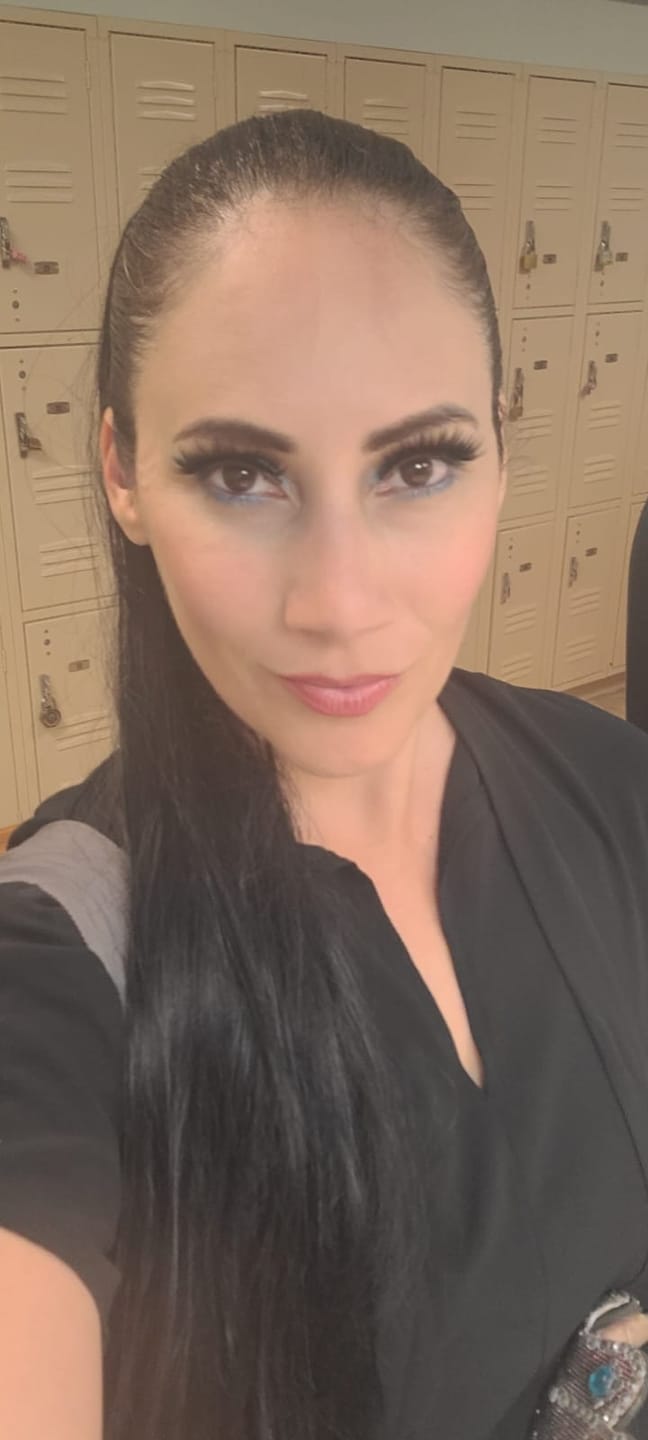Customer photo review of Pressed multi duochrome eyeshadow - Aire