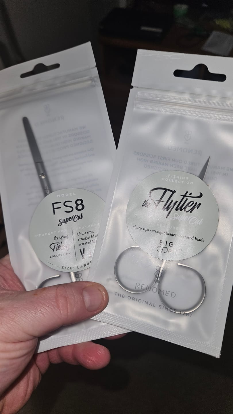 Customer photo review of Fly Tying Scissors - The FlyTier Straight