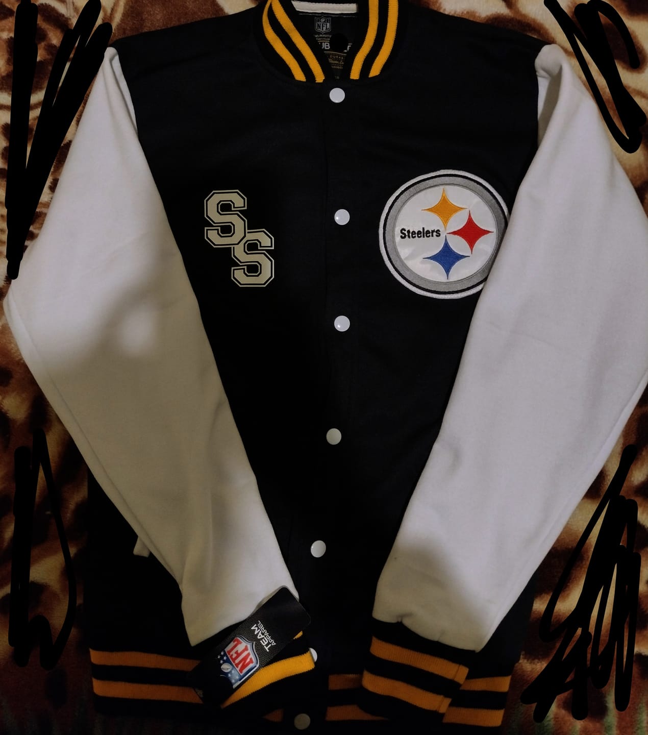 Customer photo review of Chamarra Universitaria NFL Steelers